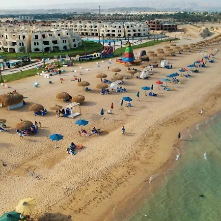 Lasirena Palm Beach Chalet Ain Sokhna